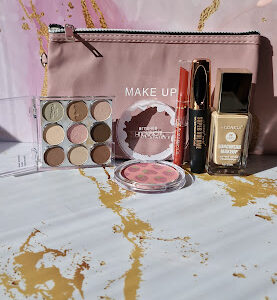 KIT REGALO FACIAL Y MAQUILLAJE #10